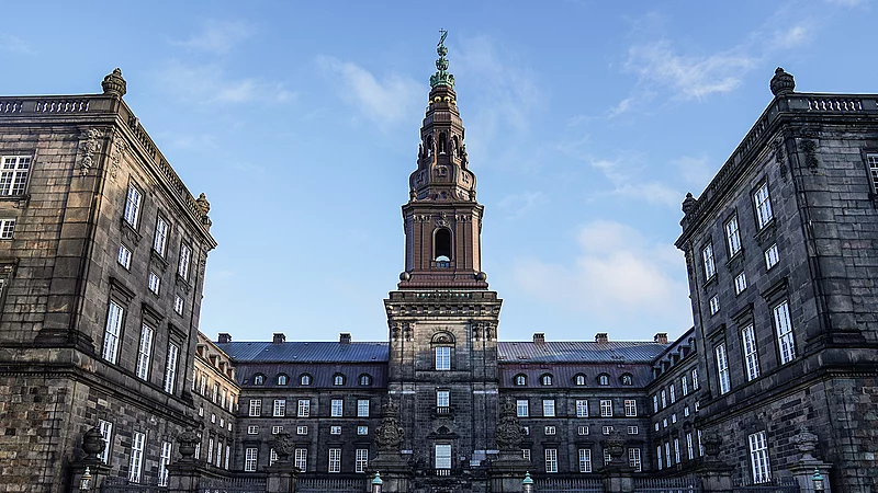 Kan Give Trafikale Udfordringer Lastbiler I Kolonnek Rsel Til