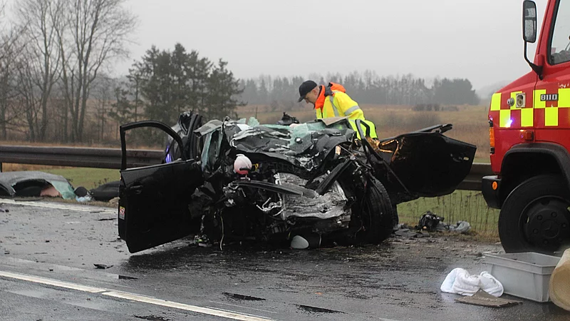 5 Personer I Kritisk Tilstand Efter Grim Trafikulykke TV 2 Kosmopol