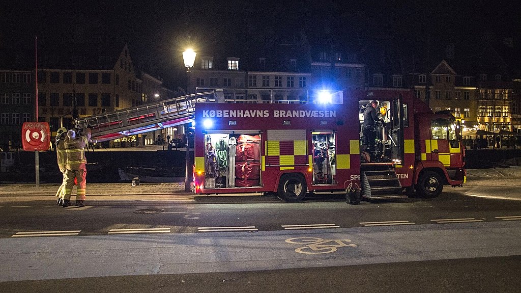 Mand Reddet Op Af Iskoldt Vand I Nyhavn Tv 2 Kosmopol 