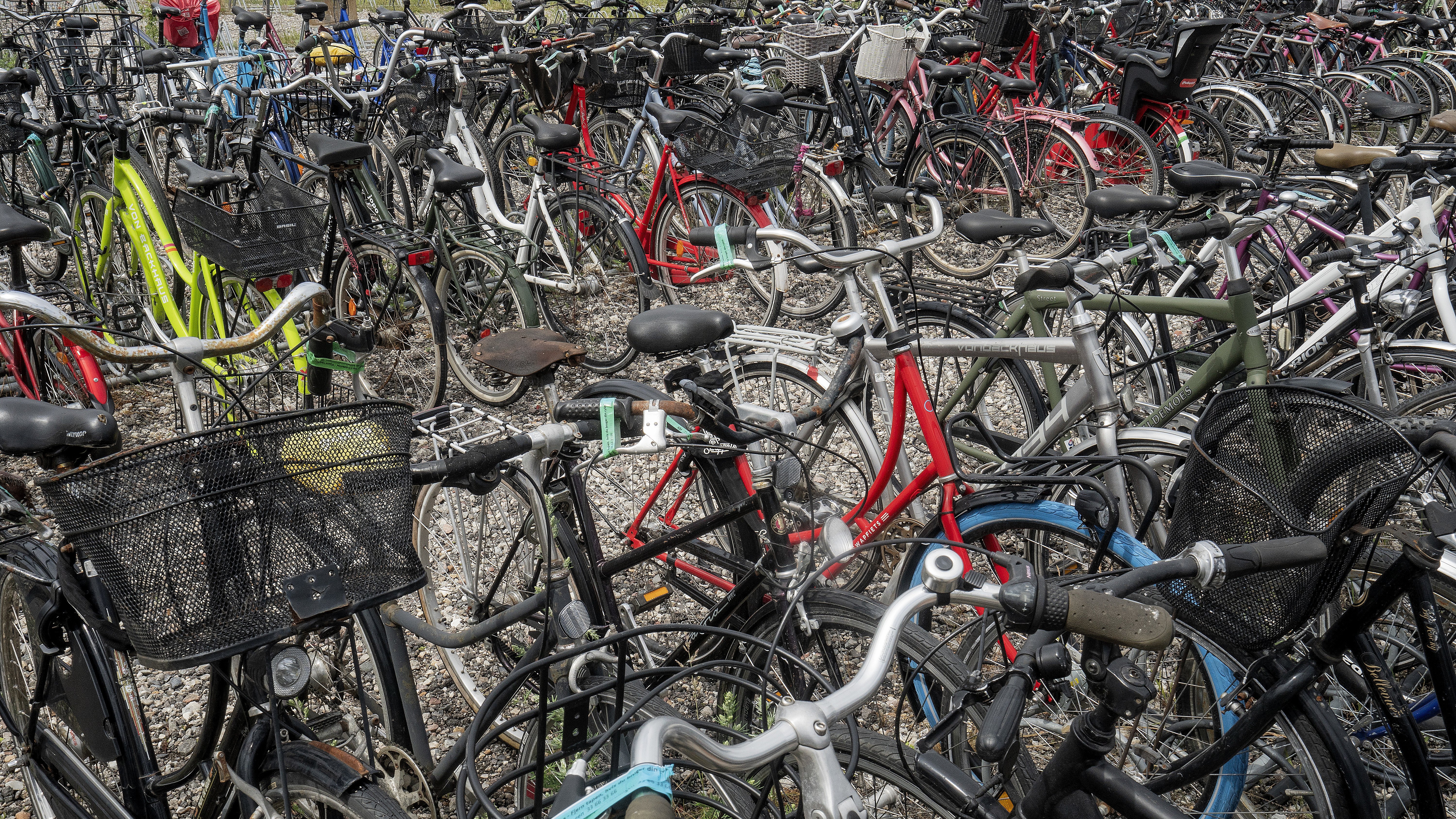 Omgivelser nægte royalty Politi finder cykler for 500.000 kroner efter salgsannonce | TV 2 Kosmopol
