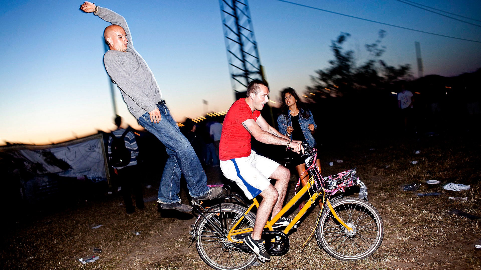 til fulde cyklister: fuld må være på cyklen | TV 2 Kosmopol