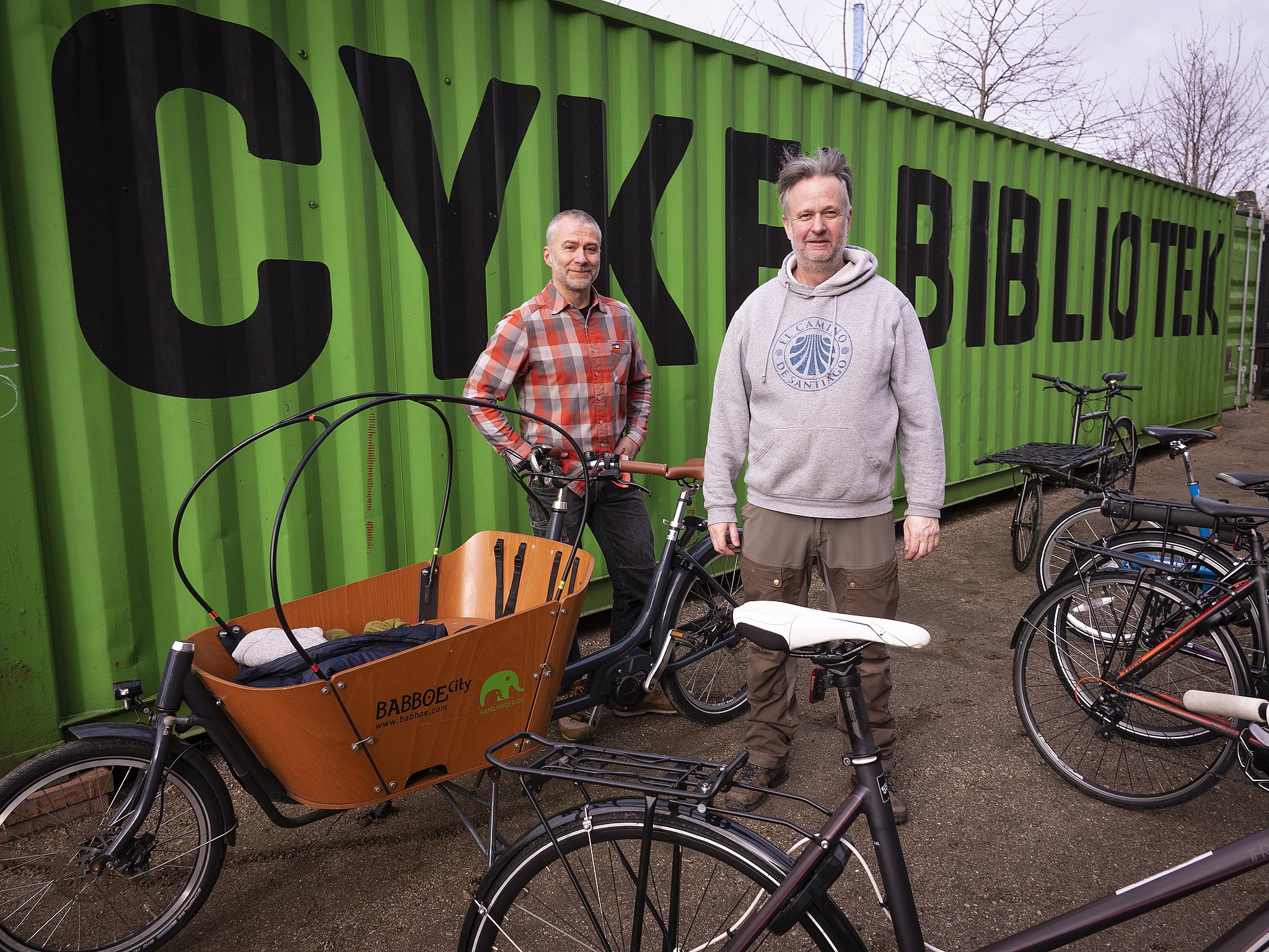 På et spritnyt cykelbibliotek kan du ganske en… ja… cykel | TV Kosmopol