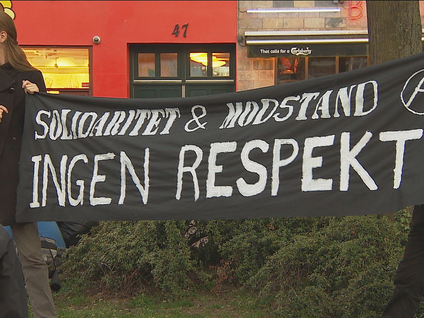 fra nu af Kalksten Erobrer Demonstration mod masse-anholdelser for Nørrebro-uroligheder | TV 2 Kosmopol