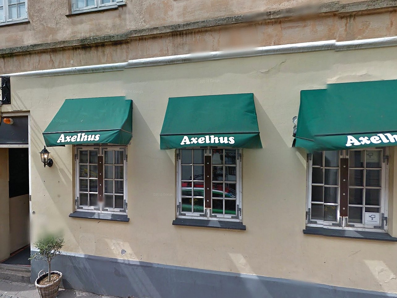 Trampede bevidstløs 40-årig i hovedet: Dømt til fængsel | TV 2 Kosmopol